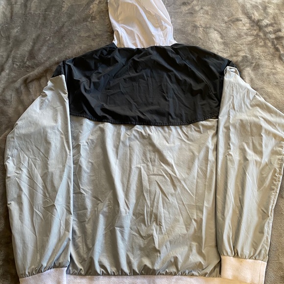 Nike windbreaker - Picture 2 of 2